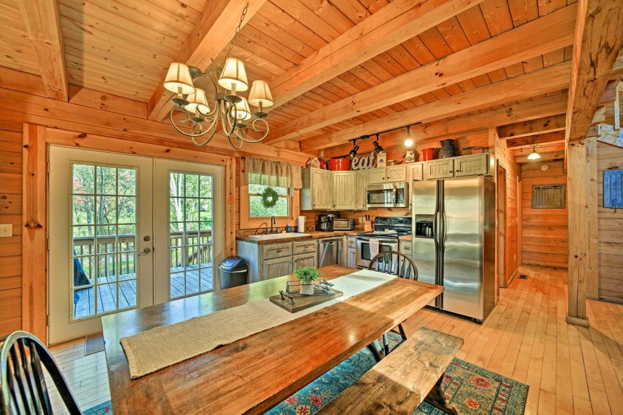 Creekside Bryson City Cabin With Private Hot Tub Bagian luar foto