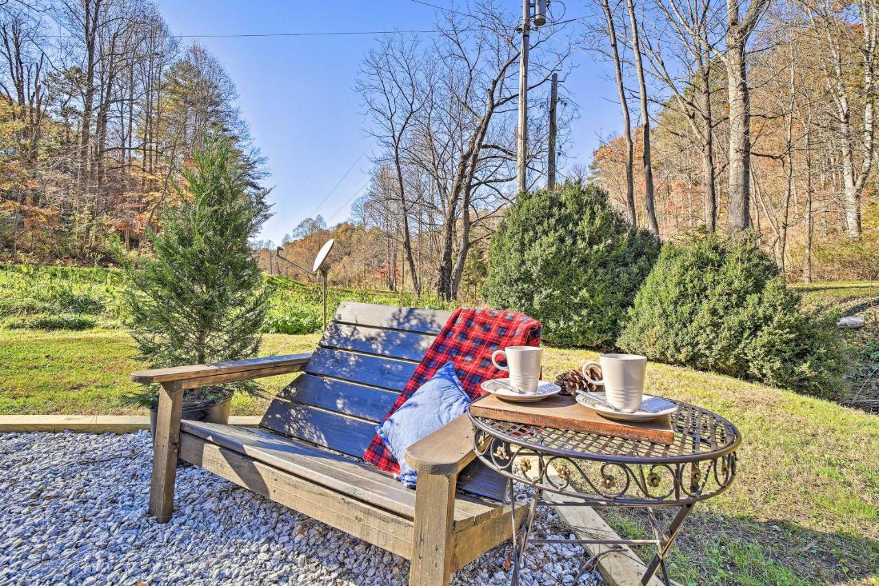 Creekside Bryson City Cabin With Private Hot Tub Bagian luar foto