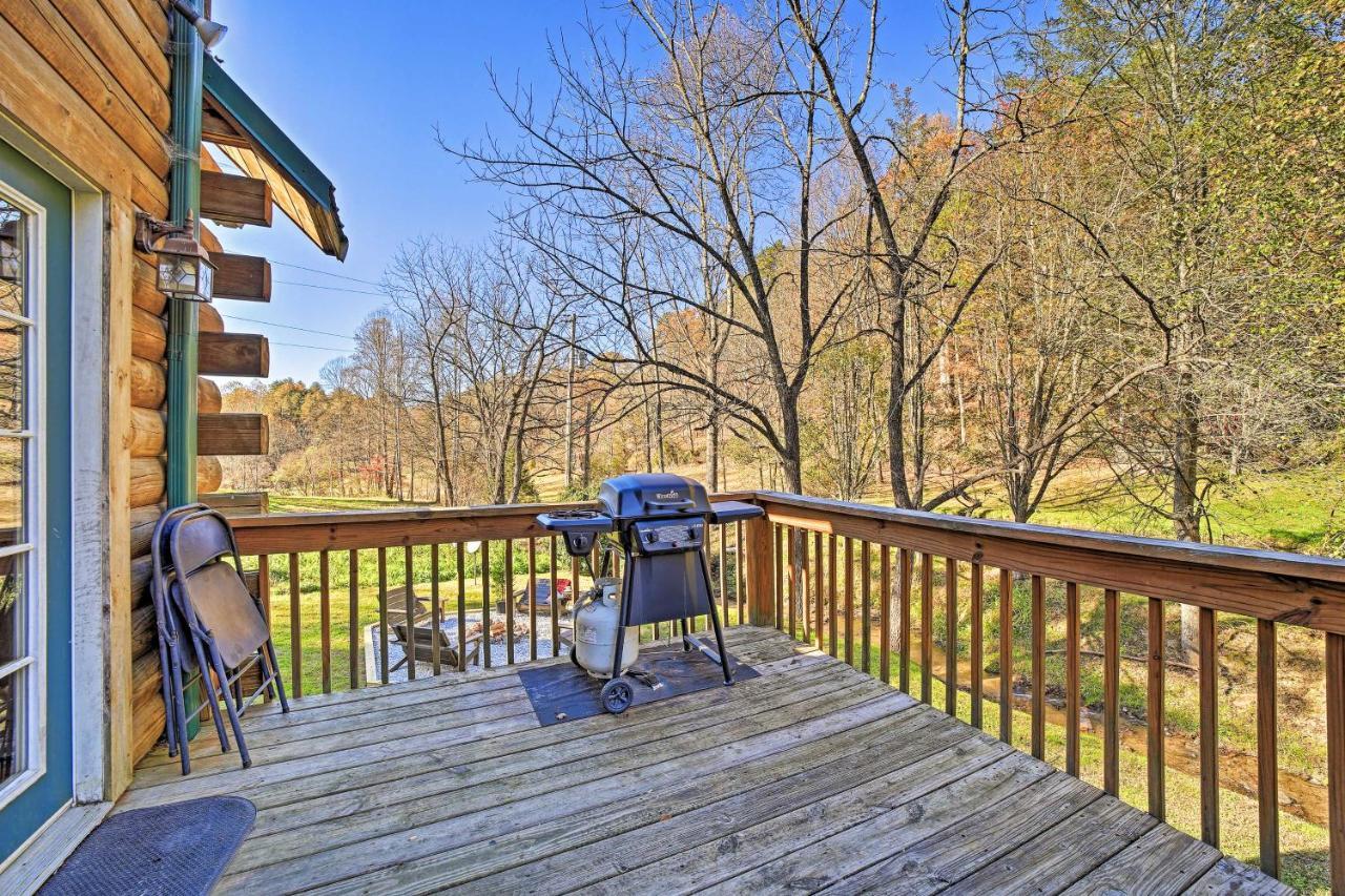 Creekside Bryson City Cabin With Private Hot Tub Villa Bagian luar foto