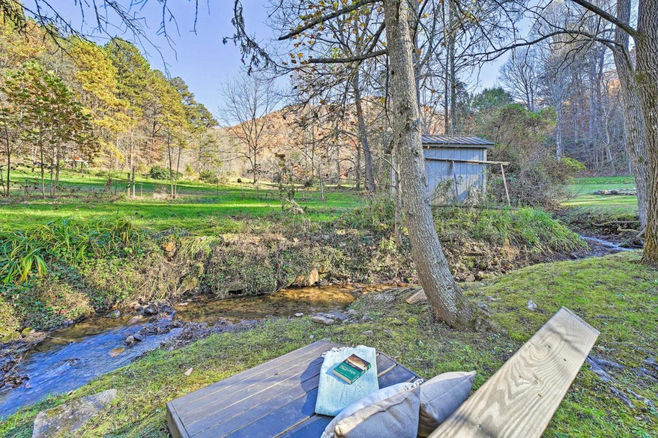 Creekside Bryson City Cabin With Private Hot Tub Villa Bagian luar foto