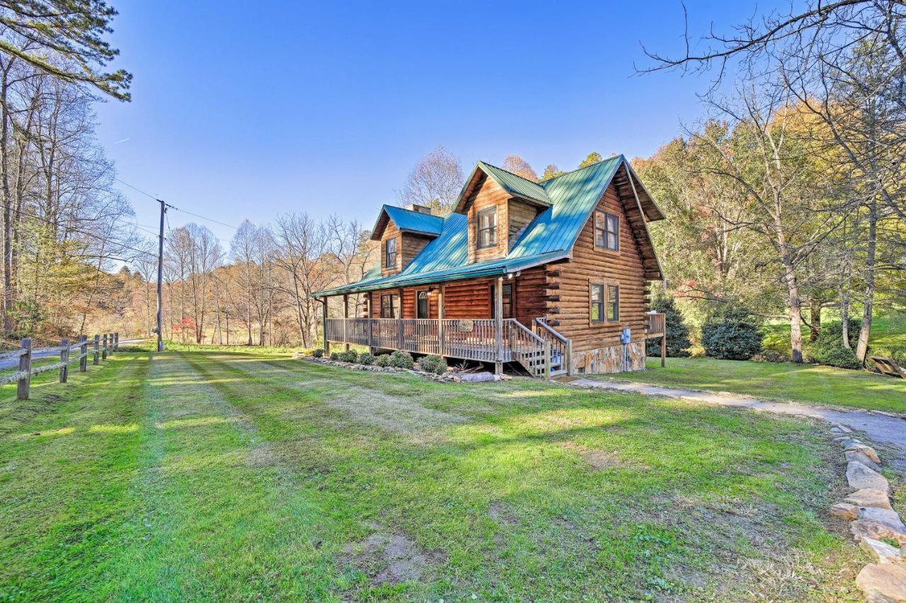 Creekside Bryson City Cabin With Private Hot Tub Bagian luar foto