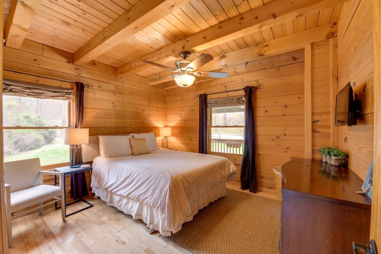 Creekside Bryson City Cabin With Private Hot Tub Bagian luar foto