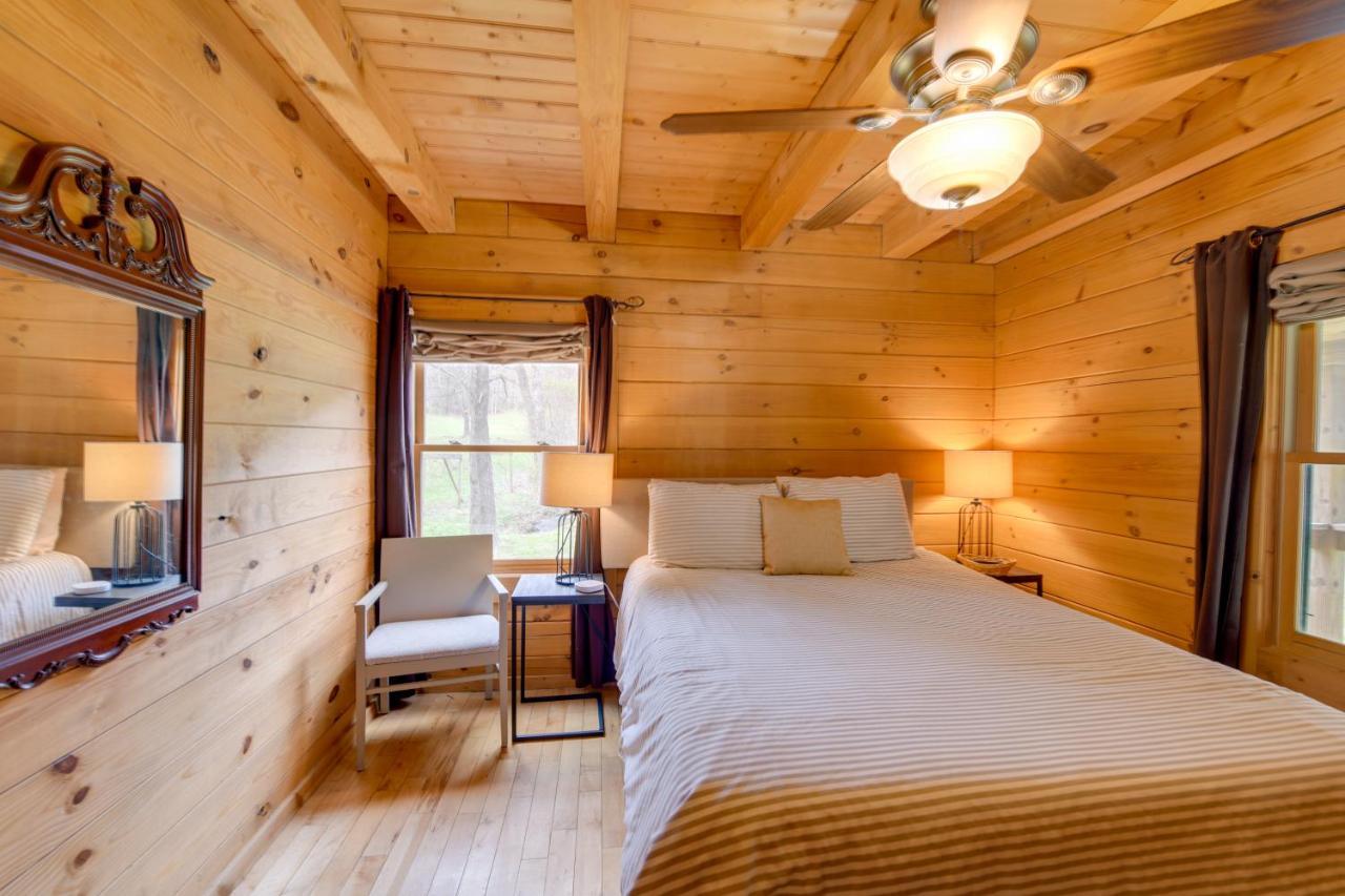 Creekside Bryson City Cabin With Private Hot Tub Bagian luar foto